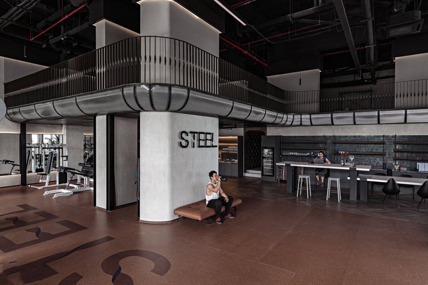 STEEL GYM - ĐẢO KIM CƯƠNG